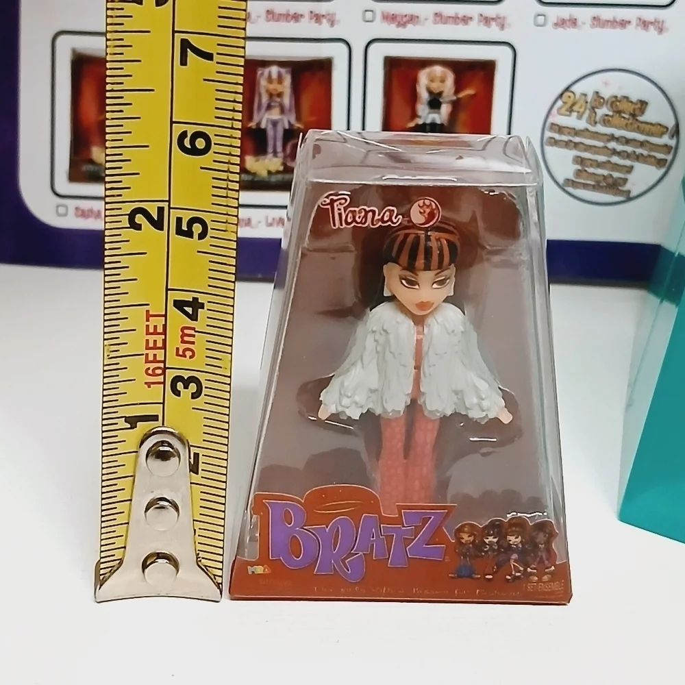 Mini Bratz Series 3 Tiana